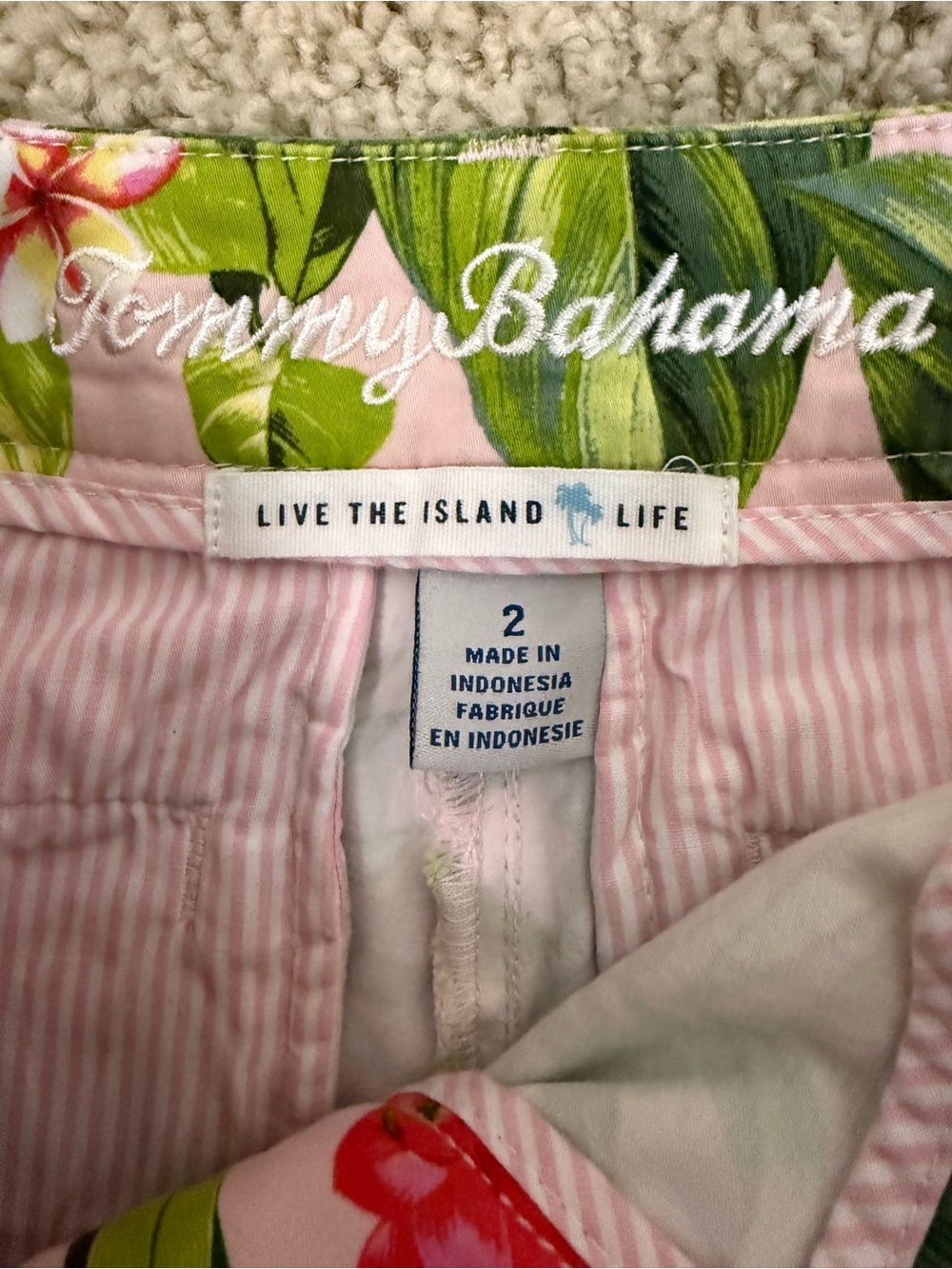 Tommy Bahama Tropical Floral Shorts Pink Hibiscus Resort Size 2 - Picture 5 of 7